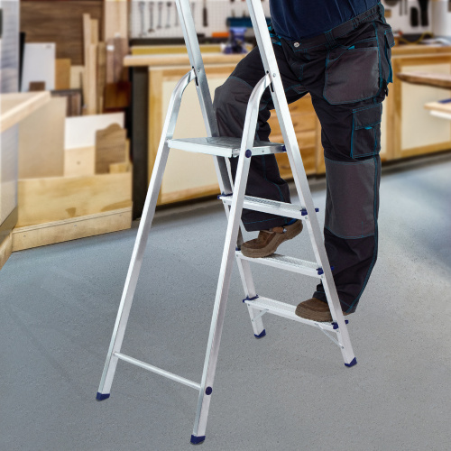 Стремянка усиленная, 4 ступени, алюминиевая, MTX по ценам производителя в Уфе с доставкой по всей России