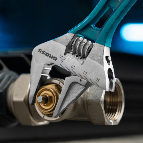 Ключ разводной 200 мм, CrV, облегченный Gross по ценам производителя в Уфе с доставкой по всей России