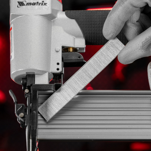 Гвозди для пневматического нейлера, длина 20 мм, ширина 1.25 мм, толщина 1 мм, 5000 шт Matrix по ценам производителя в Уфе с доставкой по всей России