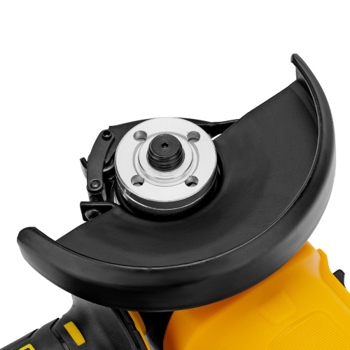 Машина шлифовальная угловая AG125-1500, 1500 Вт, 125 мм, 3000-11000 об/мин Denzel по ценам производителя в Уфе с доставкой по всей России