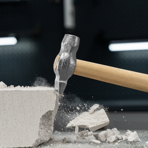 Молоток слесарный, 500 г, круглый боек, деревянная рукоятка по ценам производителя в Уфе с доставкой по всей России