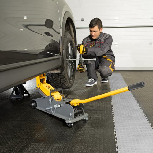 Домкрат гидравлический подкатной с фиксатором, 3 т, 190-532 мм, SUV/ Denzel по ценам производителя в Уфе с доставкой по всей России