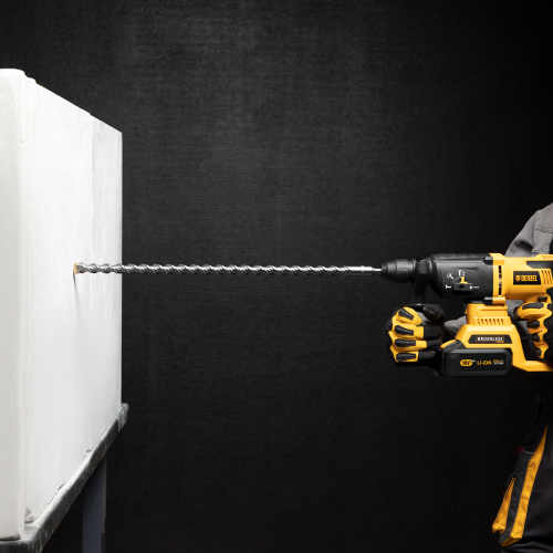 Бур по бетону, двойная спираль, три пылеотводящие кромки, 18 x 600 мм DENZEL по ценам производителя в Уфе с доставкой по всей России