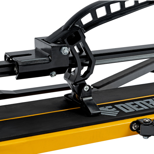 Плиткорез рельсовый 600х16мм, каретка на подш., стальная станина, усил. рукоятка-пенал Denzel по ценам производителя в Уфе с доставкой по всей России