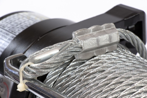 Лебедка автомобильная электрическая 4.5 т, 12 В Denzel по ценам производителя в Уфе с доставкой по всей России