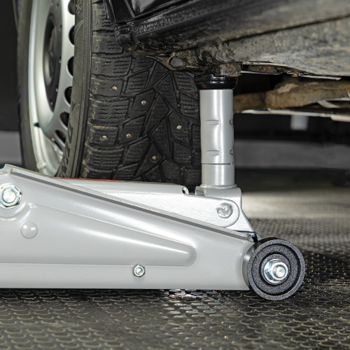 Домкрат гидравлический подкатной, 3 т, высота подъема 150-530 мм Matrix по ценам производителя в Уфе с доставкой по всей России