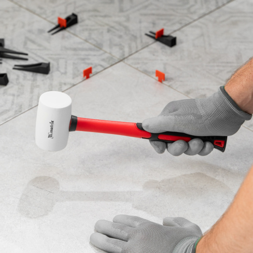 Киянка резиновая, 225 г, белая резина, фибергласовая рукоятка Matrix по ценам производителя в Уфе с доставкой по всей России