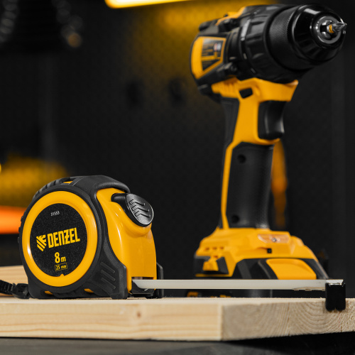 Рулетка 8м х 25мм, обрезиненный корпус, автоматическая фиксация Denzel по ценам производителя в Уфе с доставкой по всей России