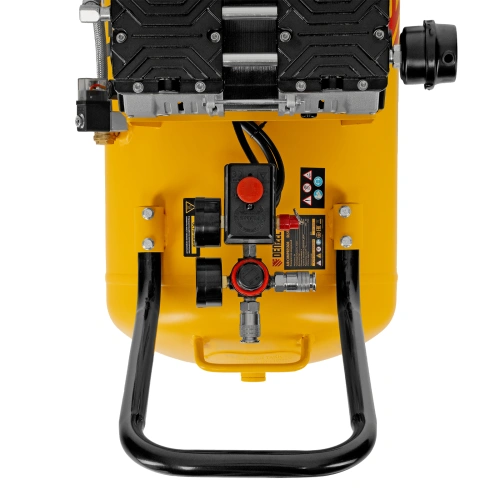 Компрессор безмасляный, малошумный DLS 1800/100,1800 Вт, 3x600, 100 л, 345 л/мин Denzel по ценам производителя в Уфе с доставкой по всей России