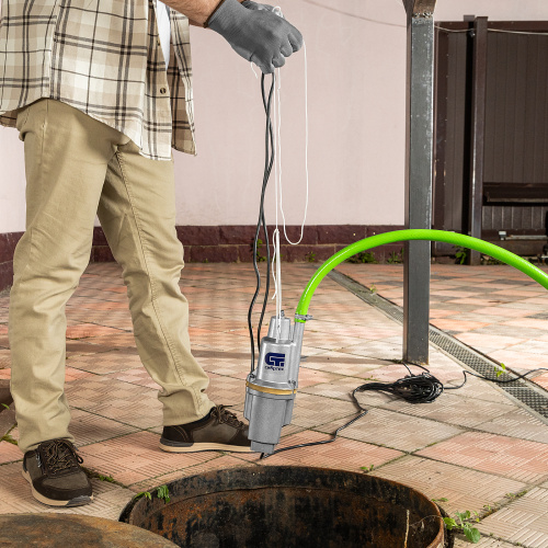 Вибрационный насос СВН300-15, верхний забор, 300 Вт, напор 75 м, 1200 л/ч, кабель 15 м Сибртех по ценам производителя в Уфе с доставкой по всей России