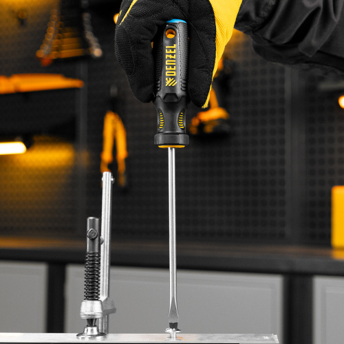 Отвертка, SL6x150 мм, S2, 3к рукоятка Denzel по ценам производителя в Уфе с доставкой по всей России