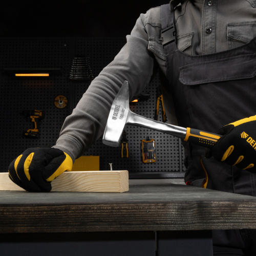 Молоток слесарный 800 г, цельнометаллический, двухкомпонентная рукоятка Denzel по ценам производителя в Уфе с доставкой по всей России