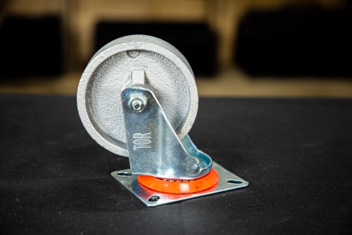 Колесо поворотное чугунное EM01 VKV 100 100 мм термостойкое по ценам производителя в Уфе с доставкой по всей России