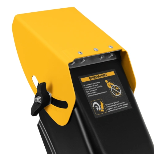 Бензиновая снегоуборочная машина SBM 610, 212 cc, ручной старт, фара Denzel по ценам производителя в Уфе с доставкой по всей России