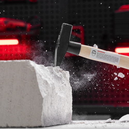 Молоток слесарный, 200 г, квадратный боек, деревянная рукоятка Matrix по ценам производителя в Уфе с доставкой по всей России