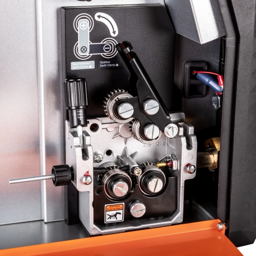 Сварочный полуавтомат SAGGIO MIG 200-S DP LCD PFC по ценам производителя в Уфе с доставкой по всей России