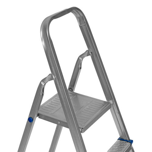 Стремянка, 6 ступеней, стальная, оцинкованная Сибртех по ценам производителя в Уфе с доставкой по всей России