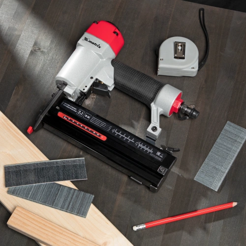 Нейлер-степлер пневматический 2 в 1, гвозди 18GA длина 10-50 мм, скобы 18GA длина 25-40 мм Matrix по ценам производителя в Уфе с доставкой по всей России