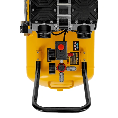 Компрессор безмасляный, малошумный DLS 3300/100, 3300 Вт,3x1100, 100 л, 570 л/мин ,блок управления Denzel по ценам производителя в Уфе с доставкой по всей России