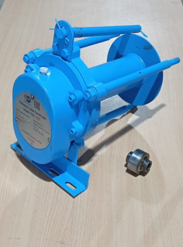 Редуктор подъема с барабаном для лебедок KCD 300 кг 70 м 220V по ценам производителя в Уфе с доставкой по всей России