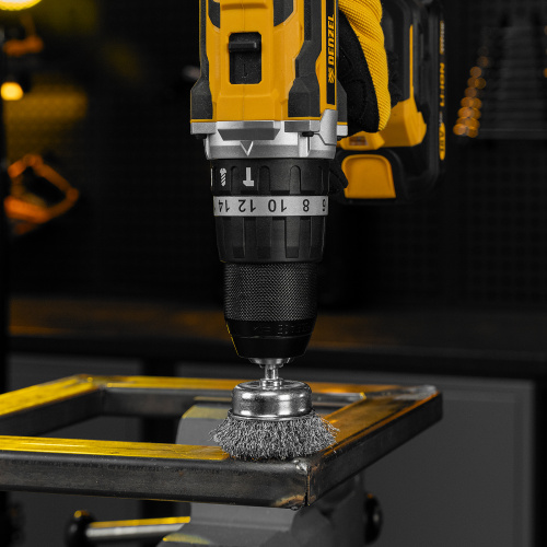 Набор щеток для дрели, 1 Плоская 50мм, 2 Чашки 25-50мм, шпилька, нерж. вит. проволока Denzel по ценам производителя в Уфе с доставкой по всей России