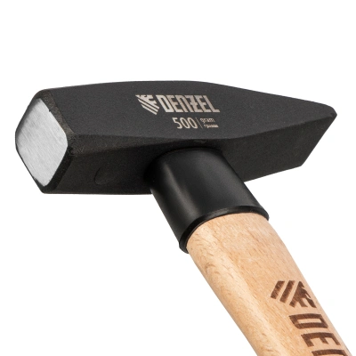 Молоток слесарный, 500 г, кованый квадратный боек, буковая рукоятка Denzel по ценам производителя в Уфе с доставкой по всей России