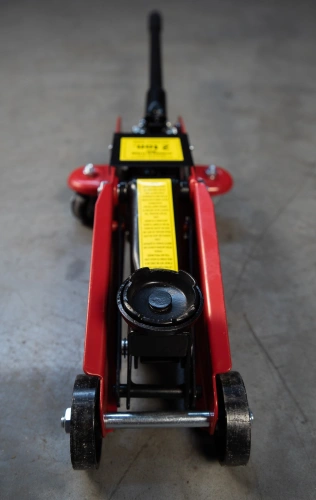 Домкрат подкатной TOR 2,0 т 140-295MM LT-FJ820011 по ценам производителя в Уфе с доставкой по всей России