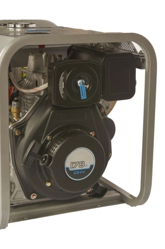 Генератор дизельный 2,8 кВт 220В 15 л с электростартером TOR KM3000D по ценам производителя в Уфе с доставкой по всей России