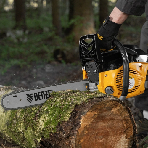 Пила цепная бензиновая DGS-4516, шина 40 см, 45 см3, 3 л.с, шаг 3/8, паз 1.3 мм, 57 звеньев Denzel по ценам производителя в Уфе с доставкой по всей России