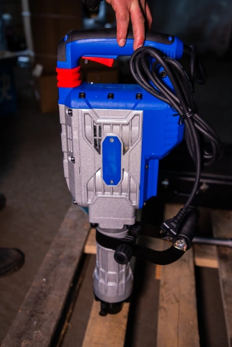 Молоток отбойный электрический ТОR DH15T 1700ВТ 55Дж HEX30 по ценам производителя в Уфе с доставкой по всей России