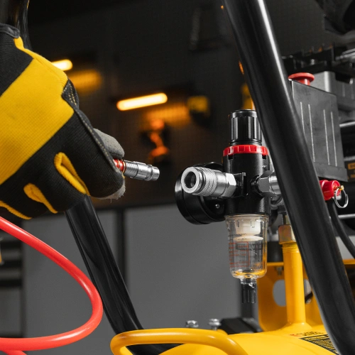 Компрессор безмасляный, малошумный  DLS 2250/100, 2250 Вт, 3x750, 100 л, 410 л/мин блок управления/ Denzel по ценам производителя в Уфе с доставкой по всей России