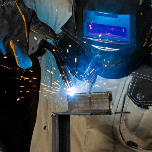 Аппарат инвертор. полуавтомат. cварки IMIG-160 Synergy, 160 А, ПВ 60%, катушка 5 кг Denzel по ценам производителя в Уфе с доставкой по всей России