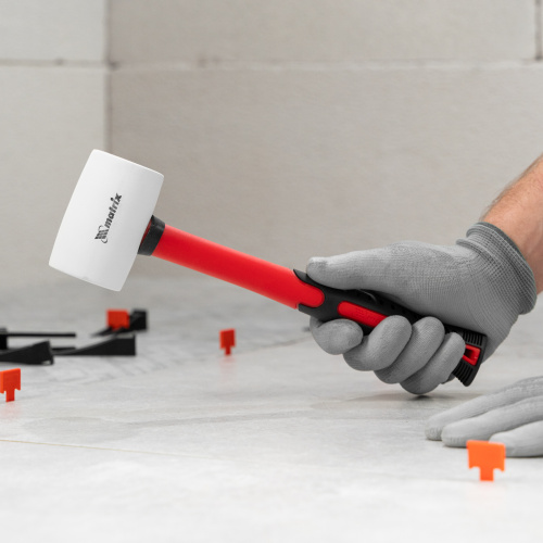 Киянка резиновая, 225 г, белая резина, фибергласовая рукоятка Matrix по ценам производителя в Уфе с доставкой по всей России