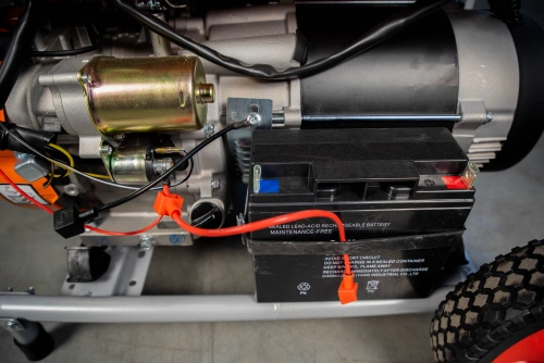 Генератор бензиновый 8,0 кВт 220В 27 л с электростартером и колесами TOR KM11000H по ценам производителя в Уфе с доставкой по всей России