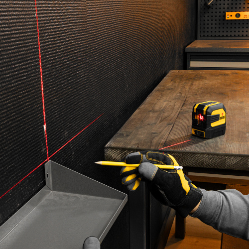 Лазерный уровень LX 02 Red, 20 м, 635 нм, резьба 1/4" Denzel по ценам производителя в Уфе с доставкой по всей России