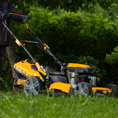 Газонокосилка бензиновая GLD-520SP, 196 куб.см, ширина 52 см, привод, 7 уровней,травосборник 60 л Denzel по ценам производителя в Уфе с доставкой по всей России