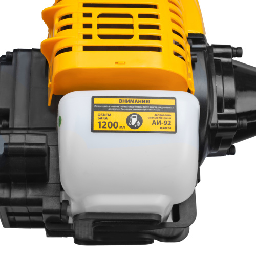 Триммер бензиновый DT-43E, 43 см3, неразъемная штанга, электростартер, состоит из 2 частей Denzel по ценам производителя в Уфе с доставкой по всей России