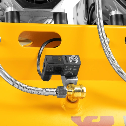 Компрессор безмасляный, малошумный DLS 1800/100,1800 Вт, 3x600, 100 л, 345 л/мин Denzel по ценам производителя в Уфе с доставкой по всей России