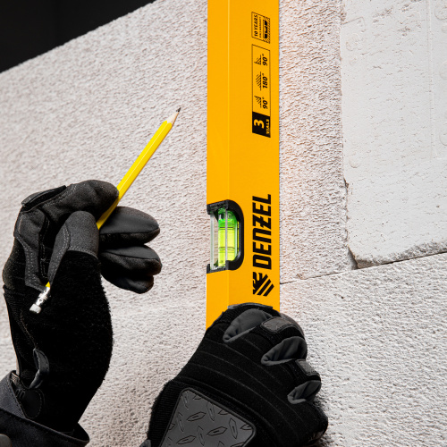 Уровень алюминиевый, 800 мм, фрезерованный, 3 глазка Denzel по ценам производителя в Уфе с доставкой по всей России