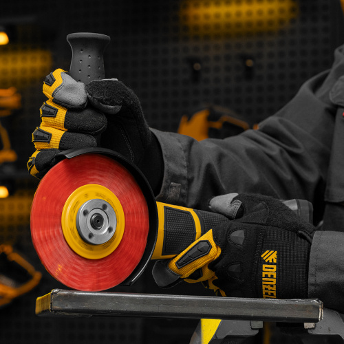 Щетка для УШМ, 125 мм, Плоская, нейлоновая щетина, посадка 22,2 мм Denzel по ценам производителя в Уфе с доставкой по всей России