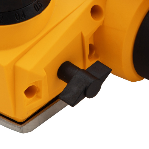 Рубанок электрический EP-82, 720 Вт, 82 мм Denzel по ценам производителя в Уфе с доставкой по всей России