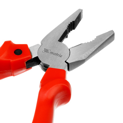 Плоскогубцы комбинированные Standard, 160 мм, шлифованные, пластмассовые рукоятки Matrix по ценам производителя в Уфе с доставкой по всей России