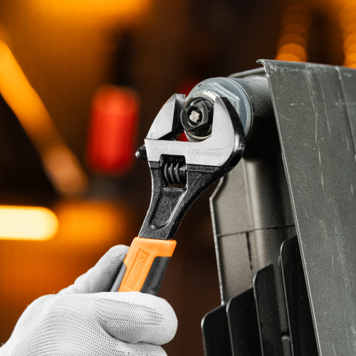 Ключ разводной, 200 мм, двухкомпонентная рукоятка Sparta по ценам производителя в Уфе с доставкой по всей России