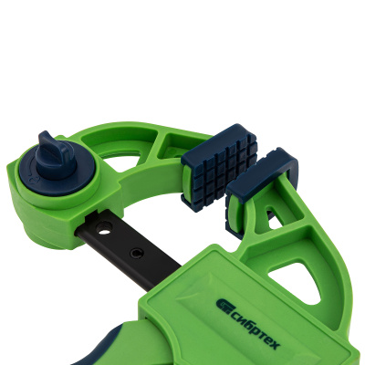 Струбцина F-образная, быстрозажимная, 600 х 70 х 820 мм, пластиковый корпус, фиксатор, двухкомпонентная рукоятка Сибртех по ценам производителя в Уфе с доставкой по всей России