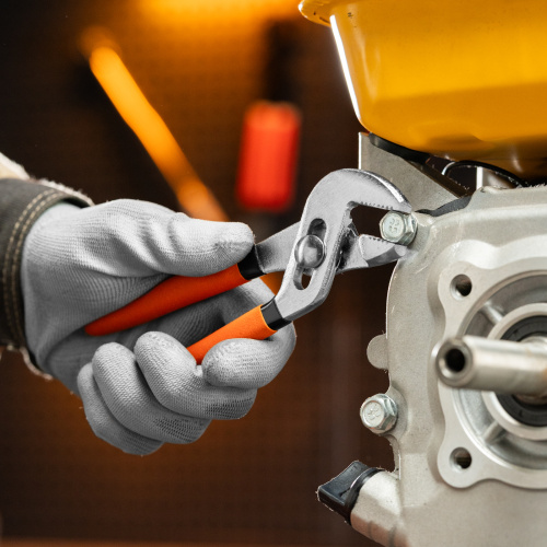 Набор губцевого инструмента №2, 3 предмета: плоскогубцы, бокорезы, клещи переставные Sparta по ценам производителя в Уфе с доставкой по всей России