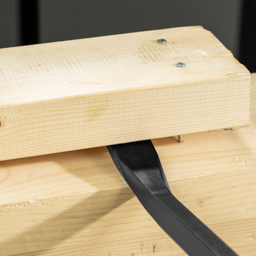 Лом-гвоздодер, 900 мм, шестигранный 19 мм, окрашенный, сталь 65 Denzel по ценам производителя в Уфе с доставкой по всей России