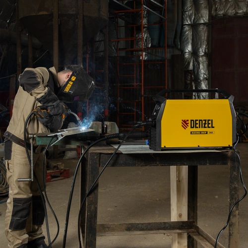 Аппарат инвертор. полуавтомат. сварки MultiMIG-200DP Synergy Double Pulse, 200 А, ПВ 80% Denzel по ценам производителя в Уфе с доставкой по всей России