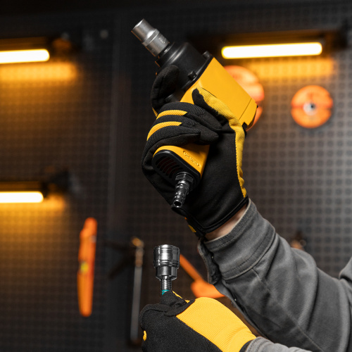 Полиуретановый спиральный шланг профессиональный BASF, 15 м, с быстросъемными соединением Stels купить в Москве с доставкой по всей России | ProtosMarket.ru