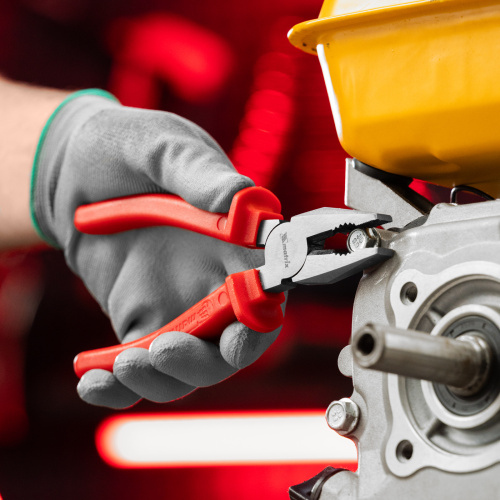 Плоскогубцы Econom, 160 мм, шлифованные, пластмассовые рукоятки Matrix по ценам производителя в Уфе с доставкой по всей России