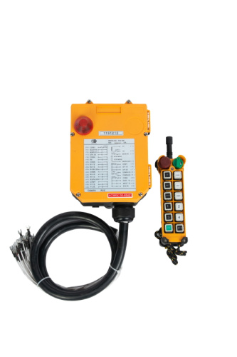 Комплект радиоуправления TOR F24-12D (380В, 12 кнопок, двухскоростной) по ценам производителя в Уфе с доставкой по всей России